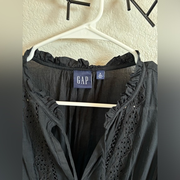 GAP Eyelet Black Lace Mini Dress - Picture 3 of 4